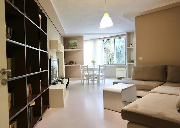 Casa Miel En El Botanico Apartment Tirana